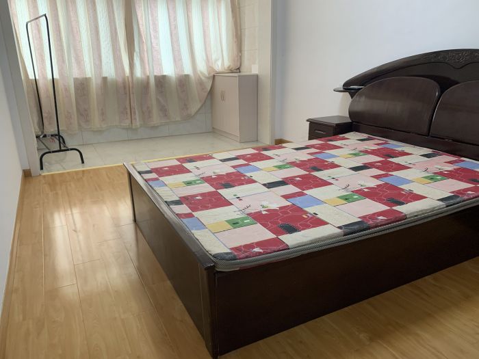 光明新村 2室1厅1卫 65m&sup2;