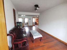 北濠桥东村 3室2厅1卫 109m²