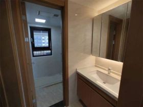 林肯公园 3室2厅1卫 92m&sup2;