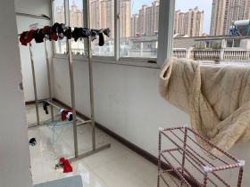 世纪东城 4室3厅2卫 165m&sup2;