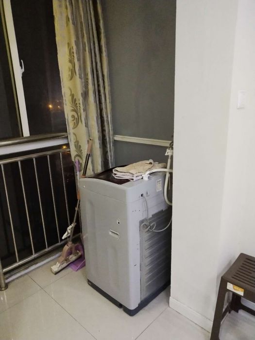 涌鑫八达通广场 1室1厅1卫 30m&sup2;