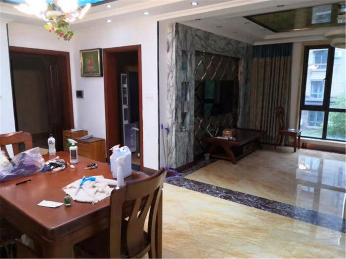 城市嘉苑 3室2厅1卫 123.00m&sup2;