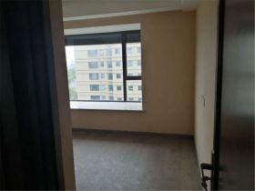 远创樾府 4室2厅2卫 130m&sup2;