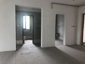 盛和花半里 3室1厅1卫 128m&sup2;