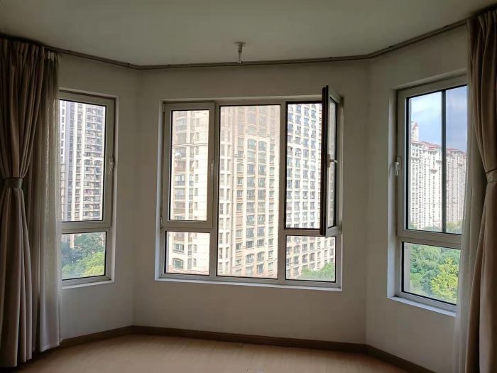 中南世纪花城二期 4室2厅2卫 159.24m&sup2;