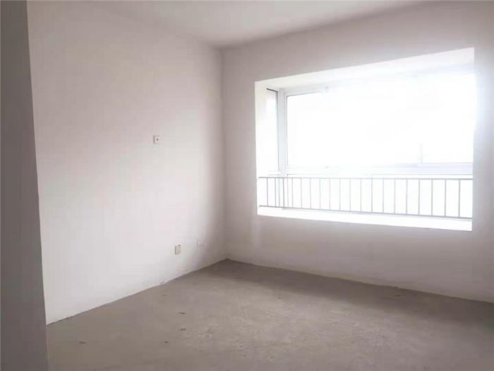 尚海城 3室2厅1卫 132.00m&sup2;