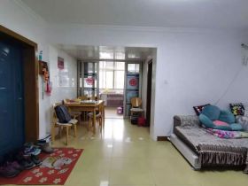 天都花苑 4室2厅2卫 141.3m&sup2;