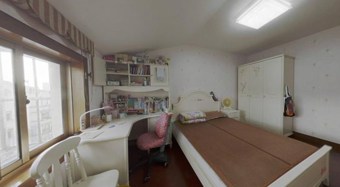 百花南苑 1室1厅1卫 30m²