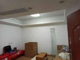 润华国际中心 2室2厅1卫 80m&sup2;