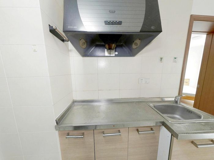 凤凰莱茵苑 1室1厅1卫 48m&sup2;