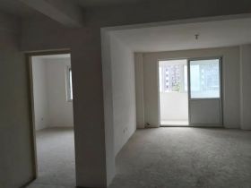 永和佳苑 3室2厅2卫 141m&sup2;