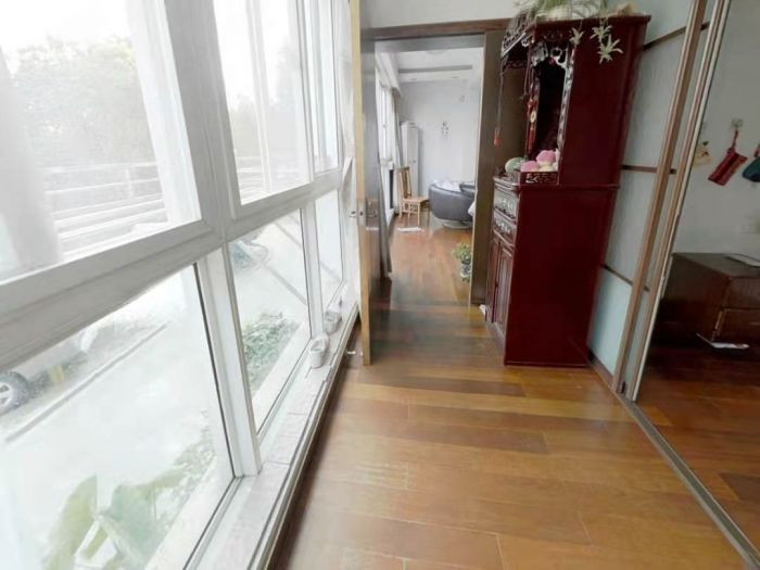 东昇花园 4室2厅1卫 149.86m&sup2;