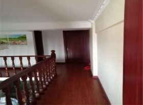 通富妇儿乐城 1室1厅1卫 67m&sup2;
