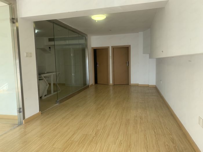 中南世纪城 3室1厅1卫 109m²