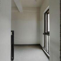 绿地新里城 3室2厅3卫 140m&sup2;