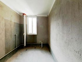 滨湖新居 3室2厅2卫 145m&sup2;