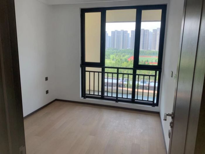 春风南岸西园 4室2厅3卫 166.00m&sup2;