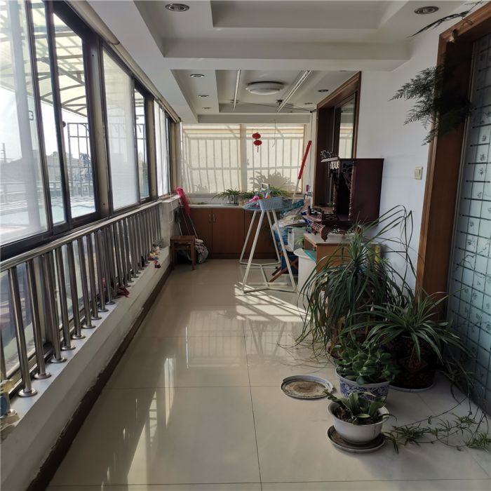 怡安花苑 3室2厅2卫 150m&sup2;
