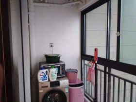 万科濠河传奇 3室2厅2卫 108m²