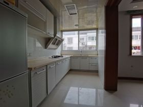 世纪东城 1室厅卫 124m&sup2;