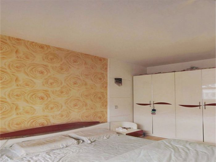 春晖花园 3室1厅1卫 100.54m&sup2;
