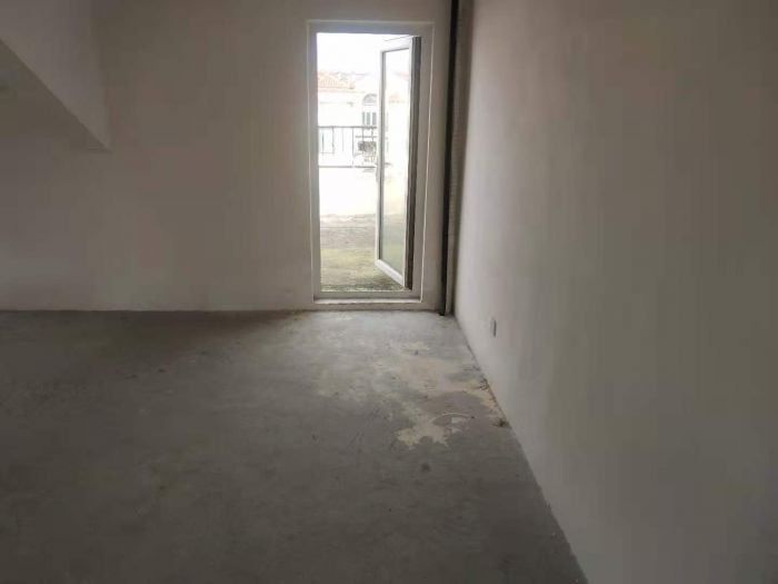 军山花园 4室2厅4卫 255.00m&sup2;