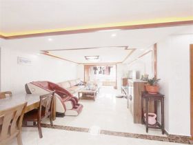 天都花苑 3室2厅1卫 105m&sup2;