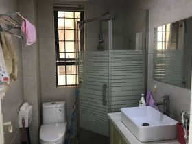 冠城大通棕榈湾 2室2厅1卫 88m&sup2;