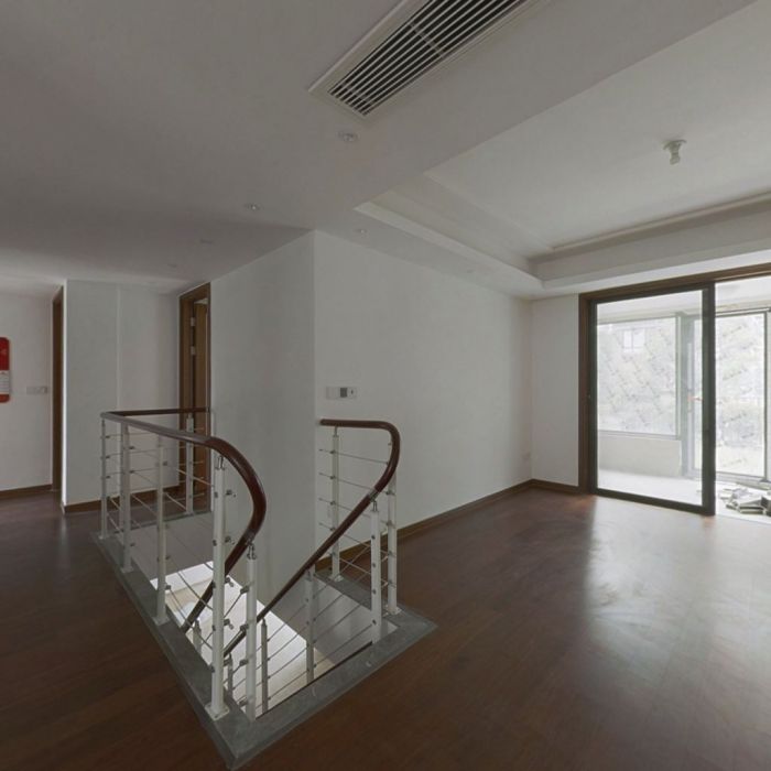 盛和九里香堤二期 3室3厅2卫 128.64m&sup2;