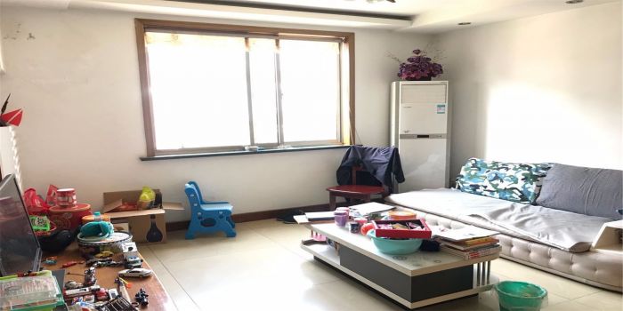 前景花苑 5室2厅2卫 230m&sup2;
