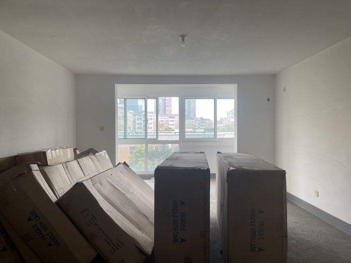 东昇花园 3室2厅2卫 159m&sup2;