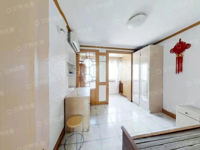 新华三村 2室1厅1卫 55.8m&sup2;