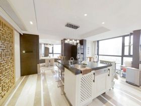 益兴名流府 5室2厅4卫 252.23m&sup2;