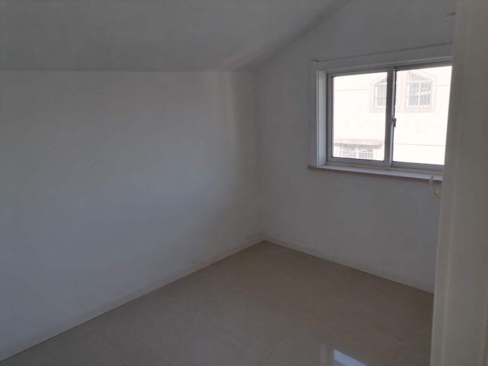 濠西园 6室3厅3卫 150m&sup2;
