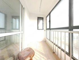 中港城世家 5室1厅1卫 115.00m&sup2;