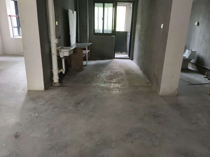 朝阳花苑 3室2厅2卫 139m&sup2;