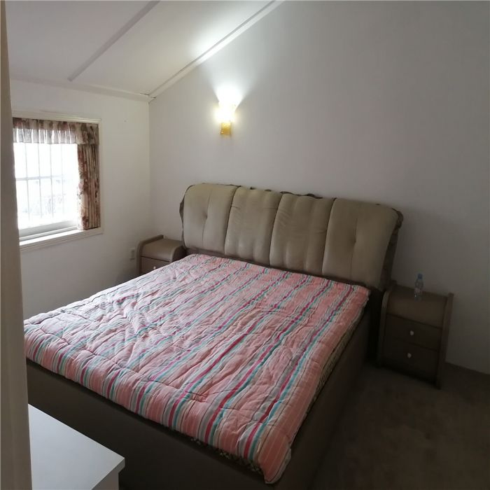 金鑫苑 5室2厅2卫 170m&sup2;