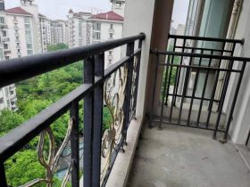 优山美地花园南区 3室2厅2卫 158.00m&sup2;