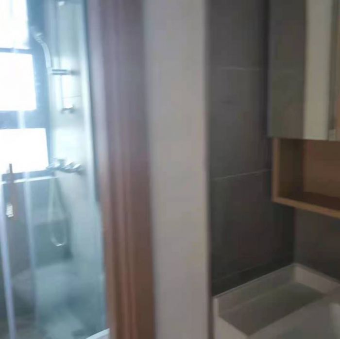 雍华府 3室2厅2卫 114m&sup2;