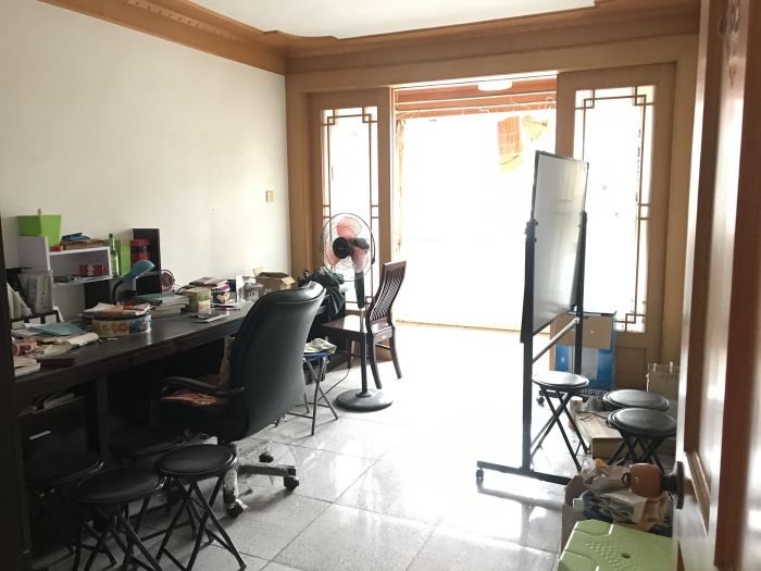 龙王桥新村 3室2厅2卫 186m&sup2;