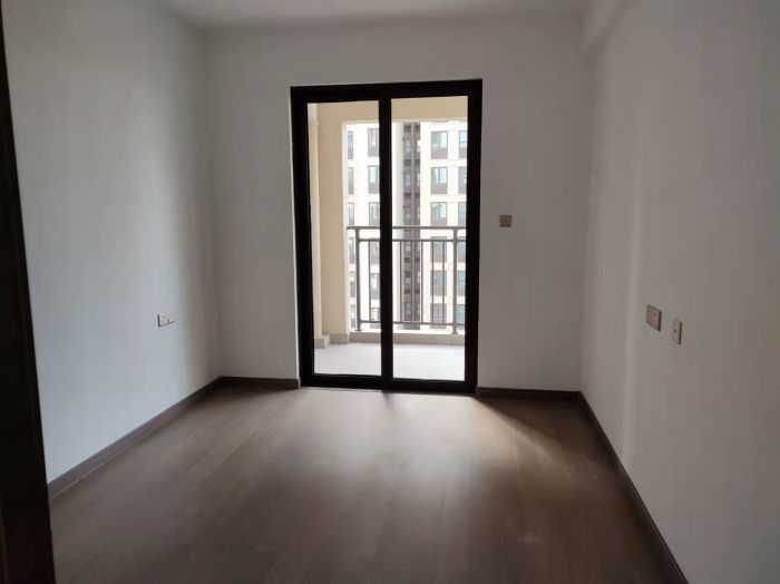 中海上东区 4室2厅2卫 143m&sup2;