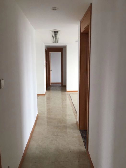中南熙悦(南通经济技术开发区) 4室2厅2卫 135.6m&sup2;