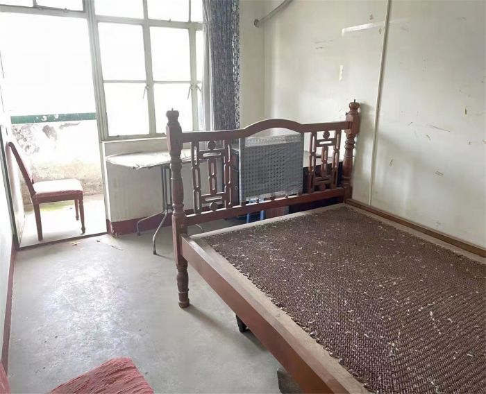 文峰新村 2室1厅1卫 69.50m&sup2;