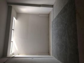 万濠瑜园 3室2厅3卫 330m&sup2;