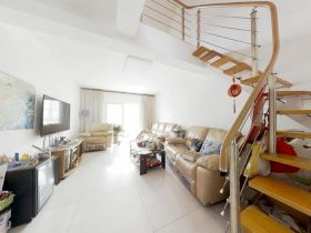 怡园锦居 5室2厅3卫 275.80m²