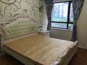 意邦绿墅湾 3室2厅2卫 143m&sup2;