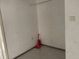 紫东花苑 2室1厅1卫 60m&sup2;