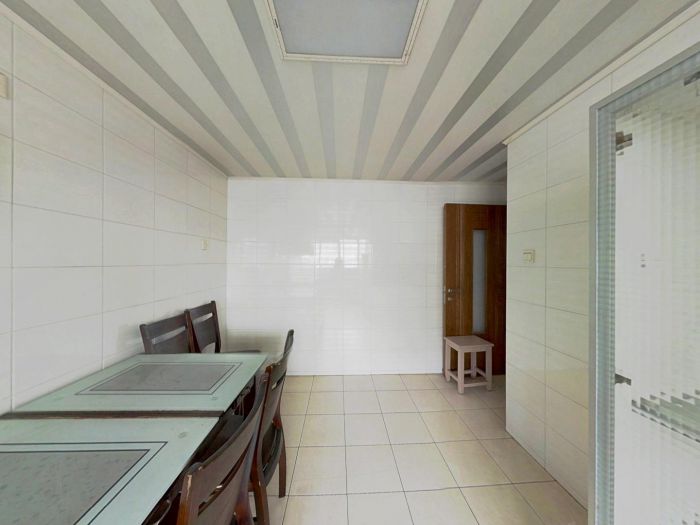 外滩小区 3室2厅1卫 125m&sup2;
