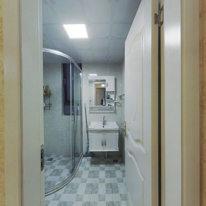 华强城 2室2厅1卫 74m&sup2;