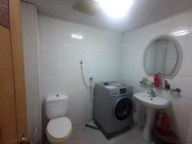 朝晖花园 3室2厅2卫 135m&sup2;
